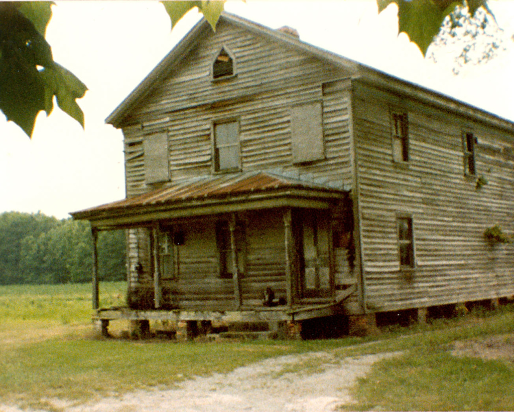 Charlie Caton Home, 1000 block Cayton Road