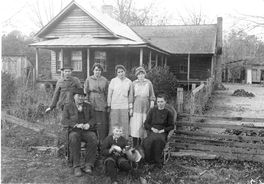 Arthur Whitford home, Hill Neck Road