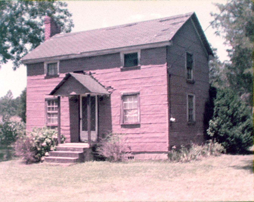 Knox Home, 2500 block Aurora Road
